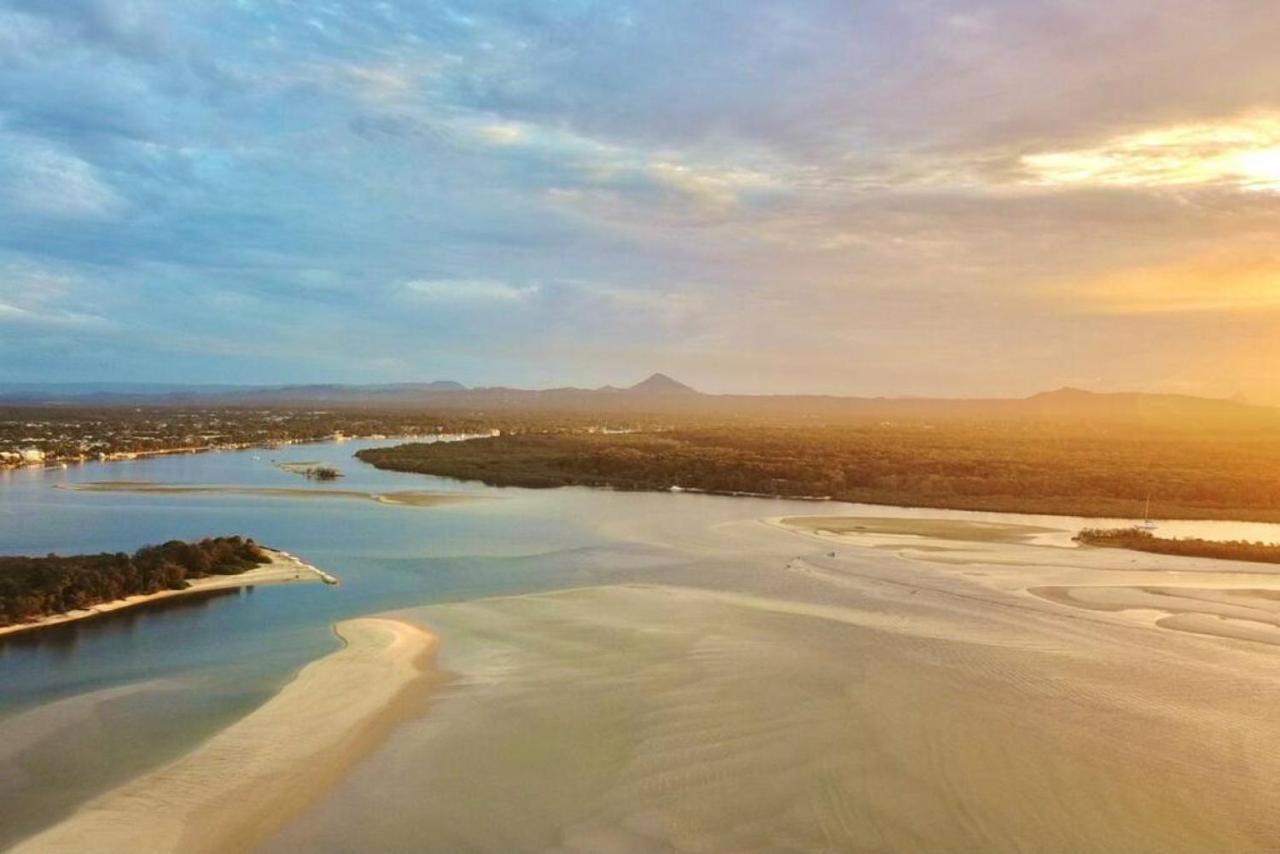 617 Hastings Street Metres To The Beach Noosa Heads Bagian luar foto